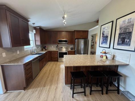 917 Arthur Street Rochester IN 46975