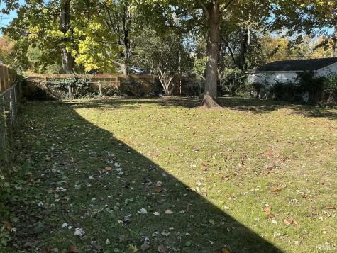 423 S Kenmore Drive Evansville IN 47714