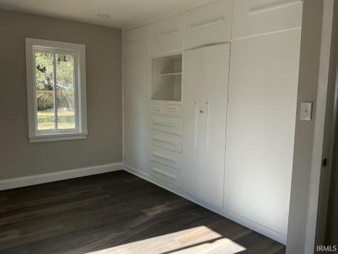 423 S Kenmore Drive Evansville IN 47714