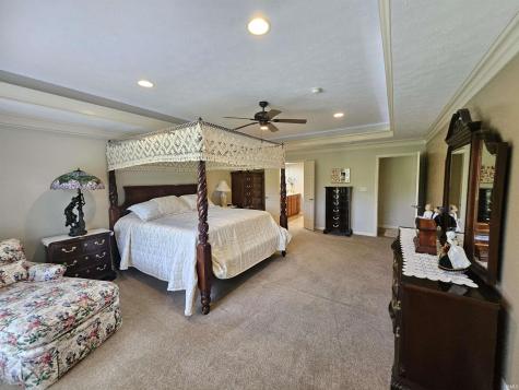 10334 Bernadette Drive Evansville IN 47725