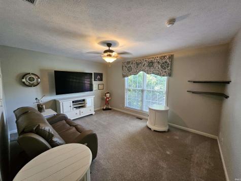 10334 Bernadette Drive Evansville IN 47725
