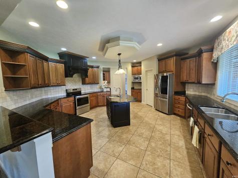 10334 Bernadette Drive Evansville IN 47725