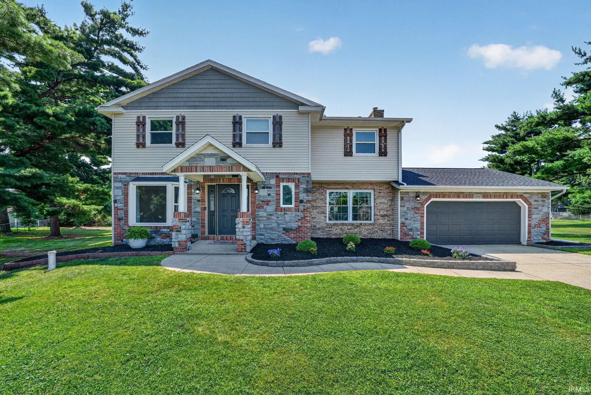 12015 Peacock Circle Granger IN 46530