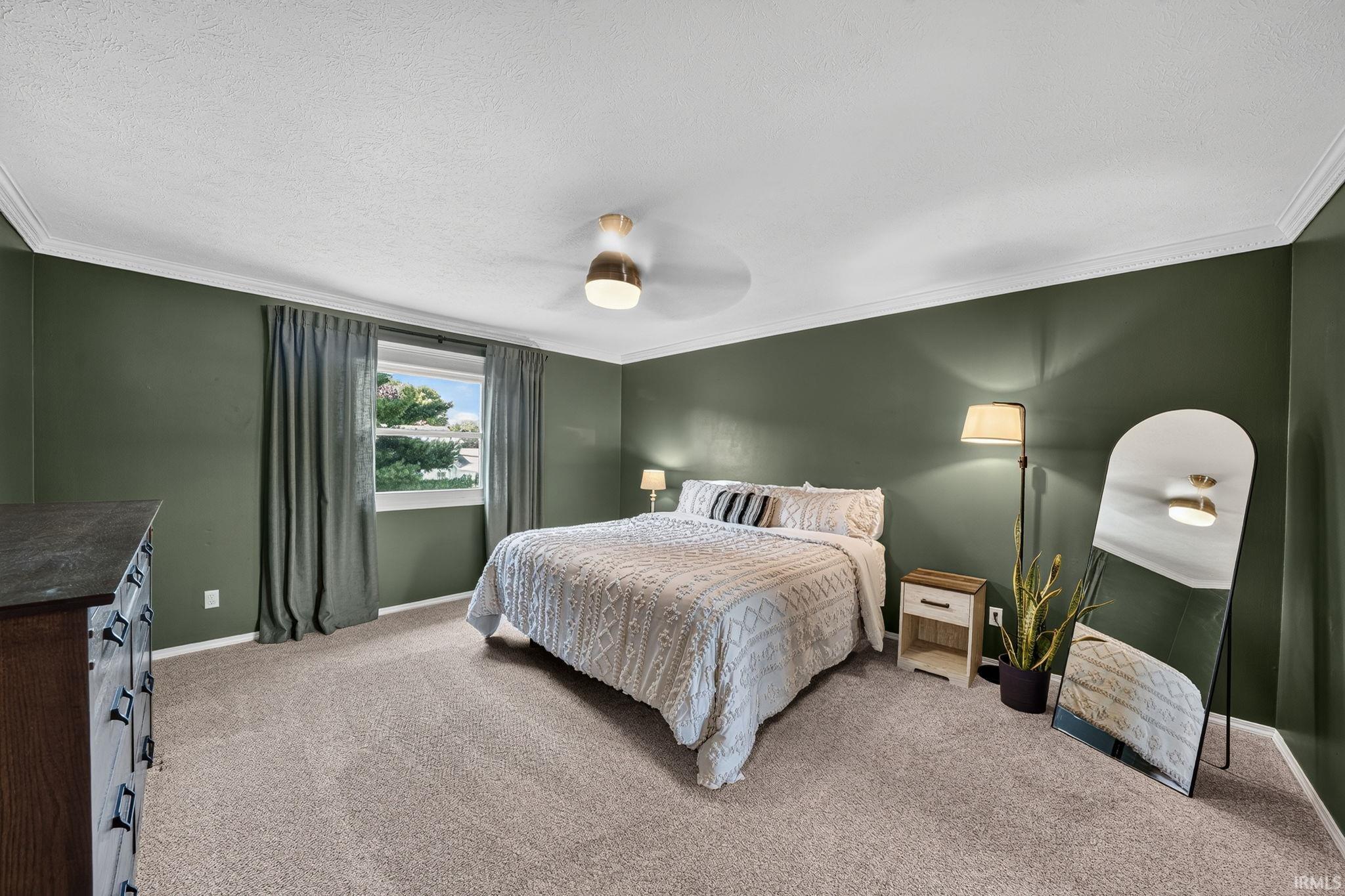 12015 Peacock Circle Granger IN 46530