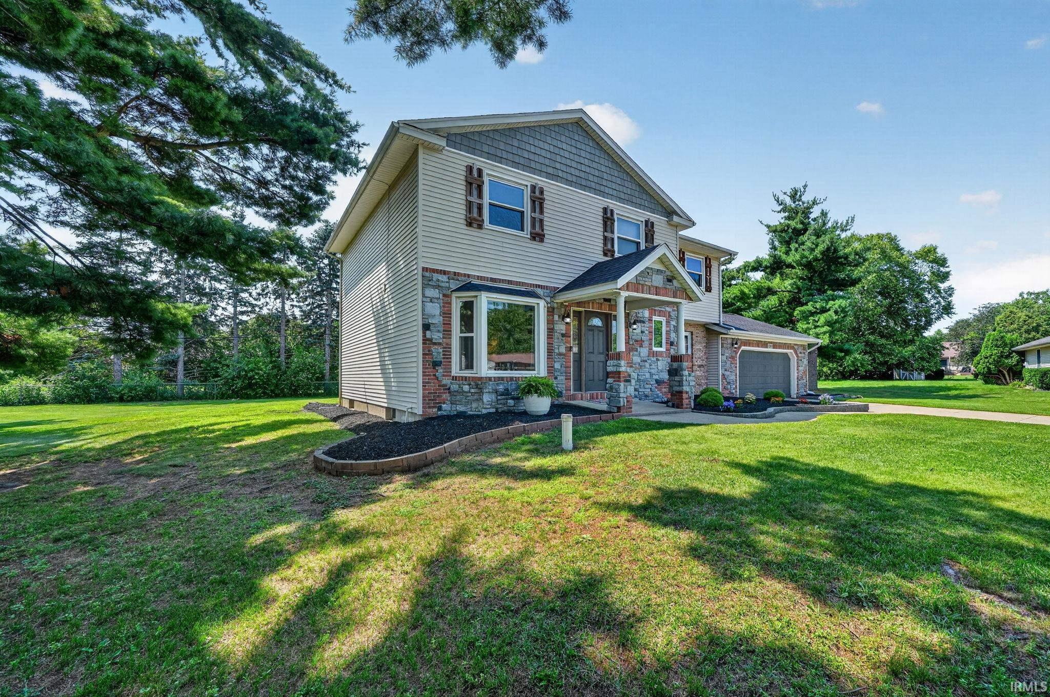 12015 Peacock Circle Granger IN 46530