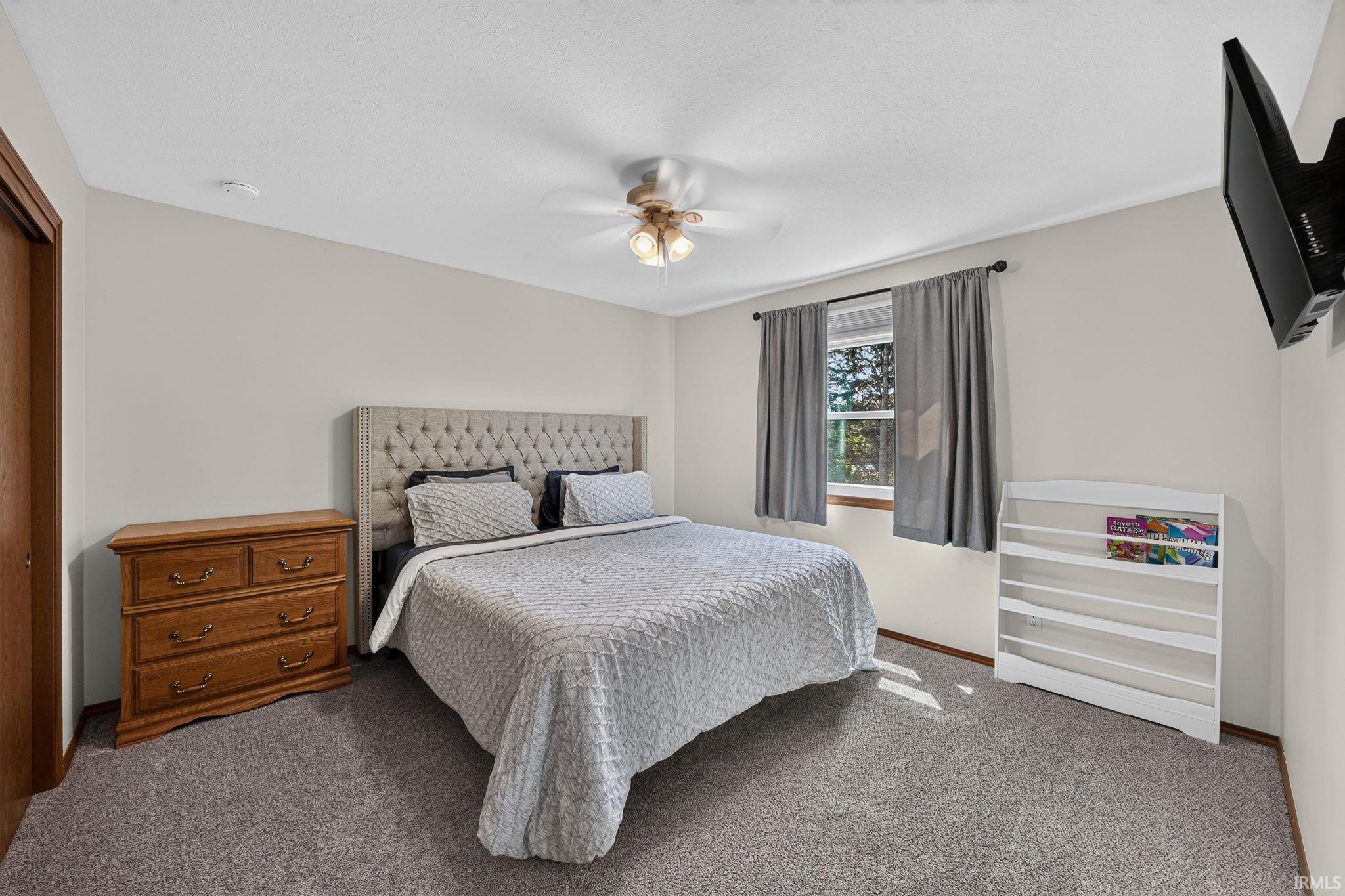12015 Peacock Circle Granger IN 46530