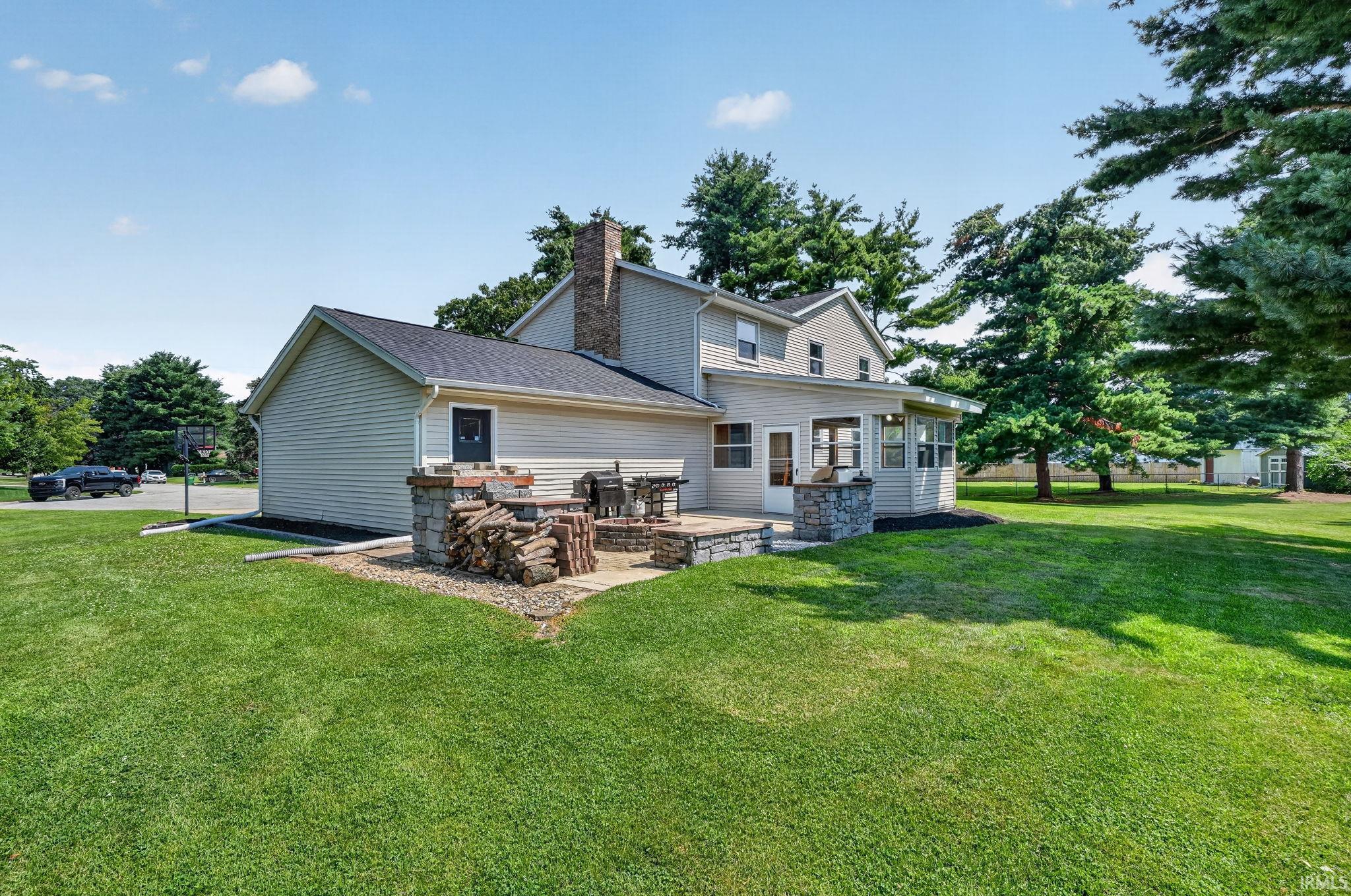 12015 Peacock Circle Granger IN 46530