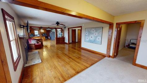 4386 E Luse Road Monticello IN 47960