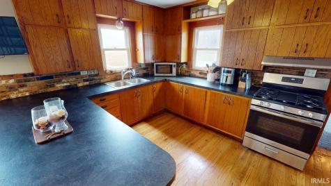 4386 E Luse Road Monticello IN 47960