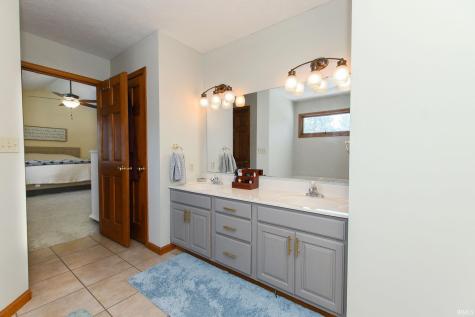 2796 S 200 W Tipton IN 46072