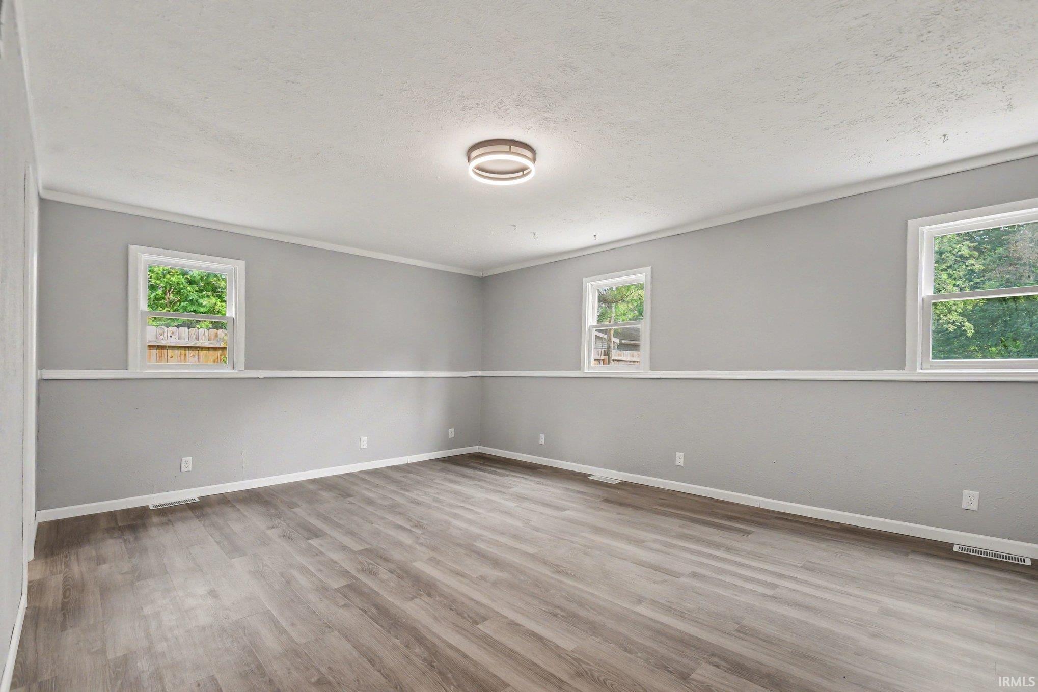 52854 Francis Street South Bend IN 46637