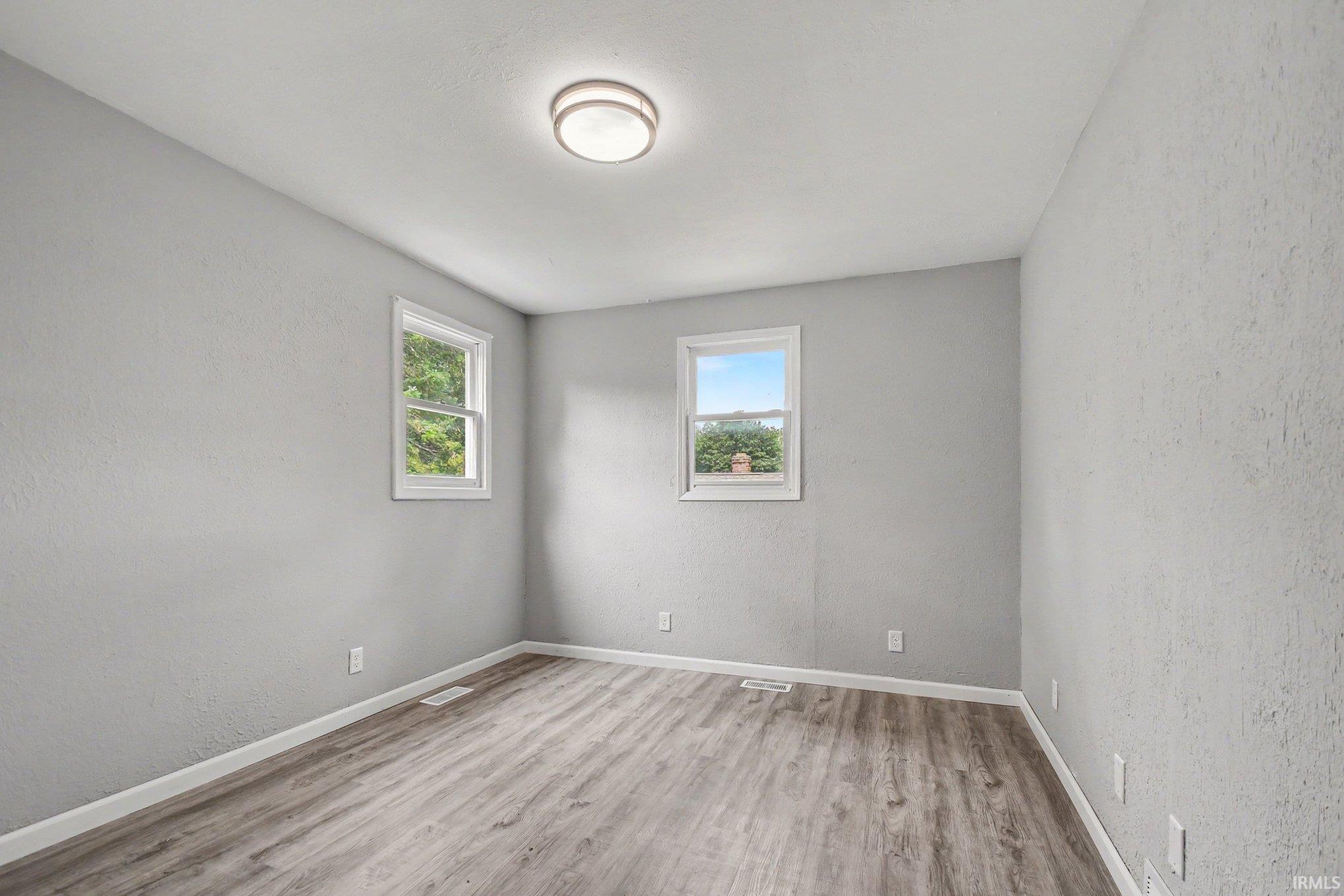 52854 Francis Street South Bend IN 46637