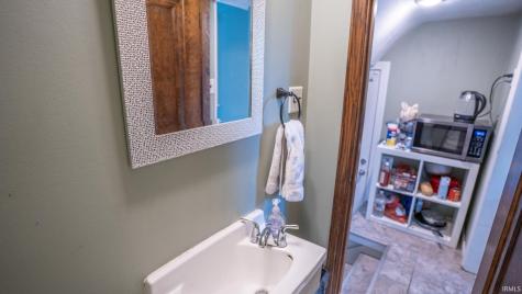 1336 E South Street South Bend IN 46615