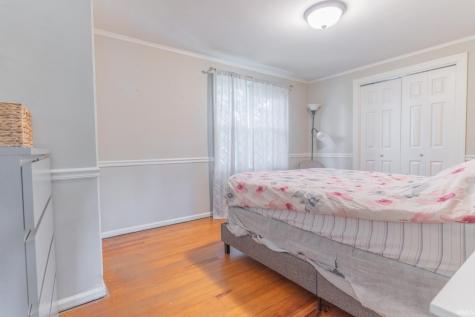 1336 E South Street South Bend IN 46615