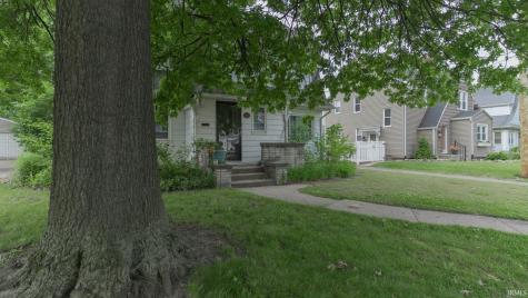 1336 E South Street South Bend IN 46615