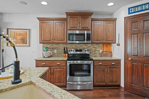 1544 Vintners Way Fort Wayne IN 46845