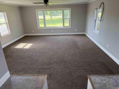 8746 W Us Highway 40 Highway Knightstown IN 46148