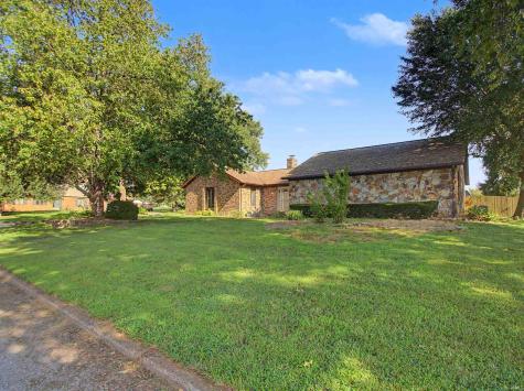 2009 Greenbrier Drive Mount Vernon IN 47620