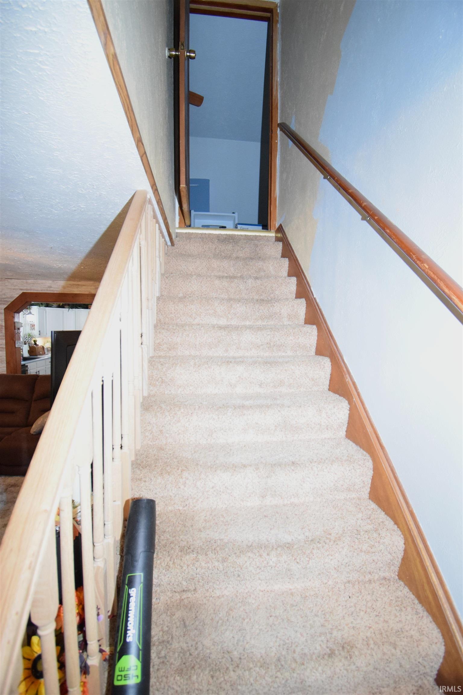 10639 E Iroquois Road Walkerton IN 46574