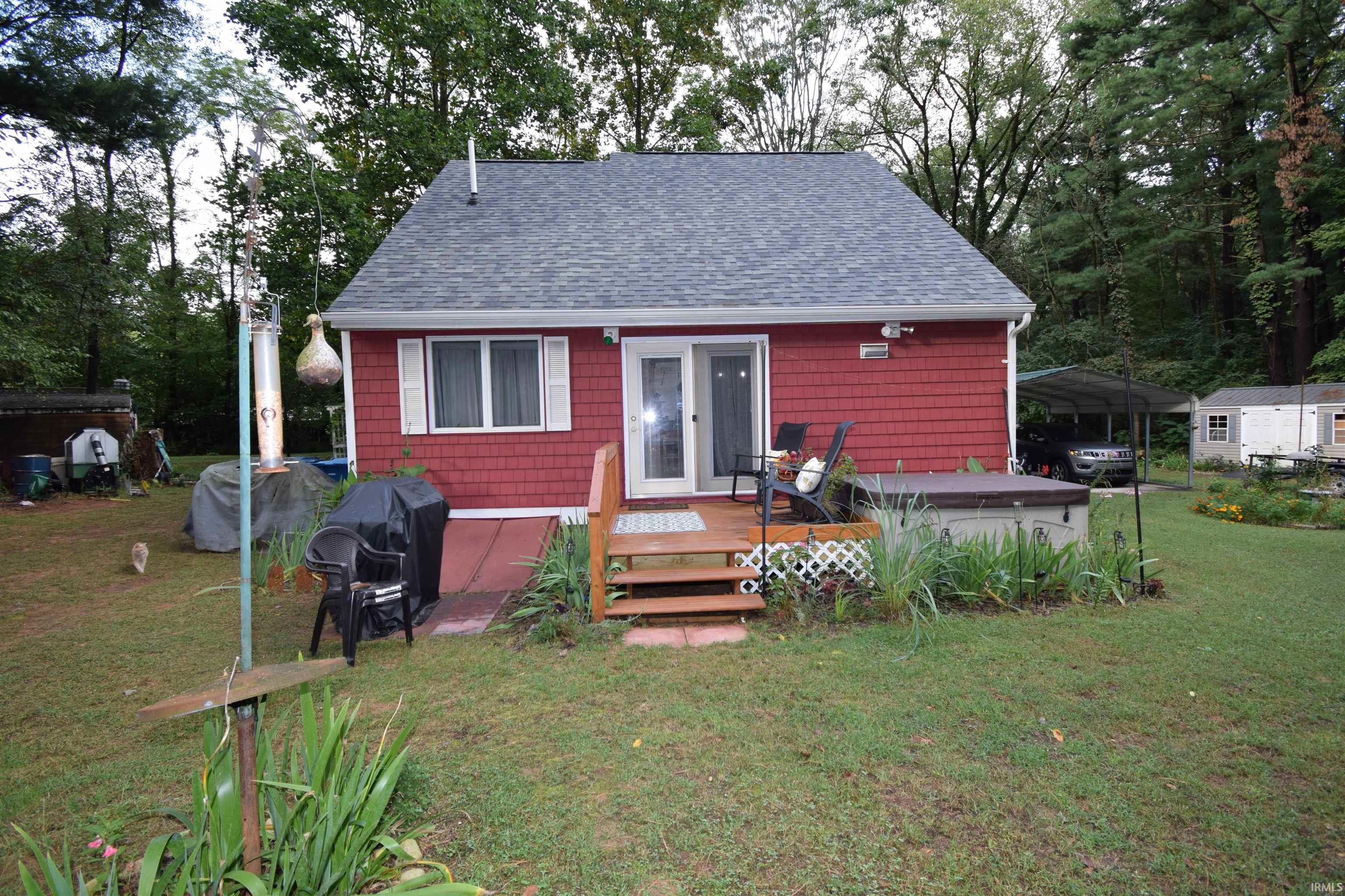 10639 E Iroquois Road Walkerton IN 46574