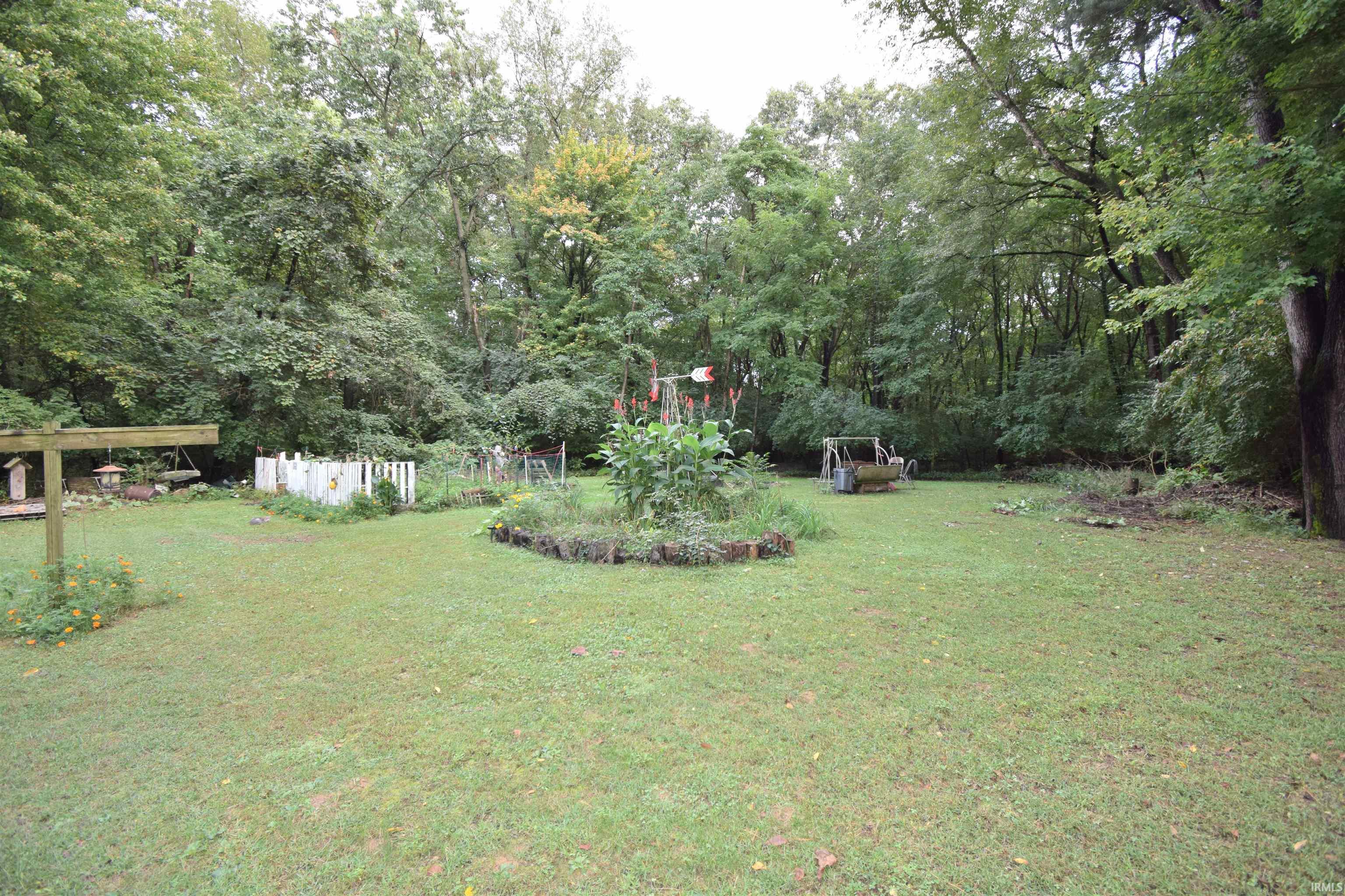 10639 E Iroquois Road Walkerton IN 46574