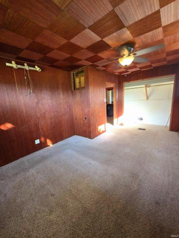 102 N East Street Hartford City IN 47348