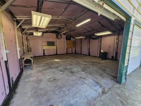 102 N East Street Hartford City IN 47348