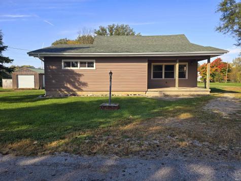 102 N East Street Hartford City IN 47348