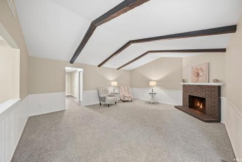 4613 Kingsbury Drive Fort Wayne IN 46835