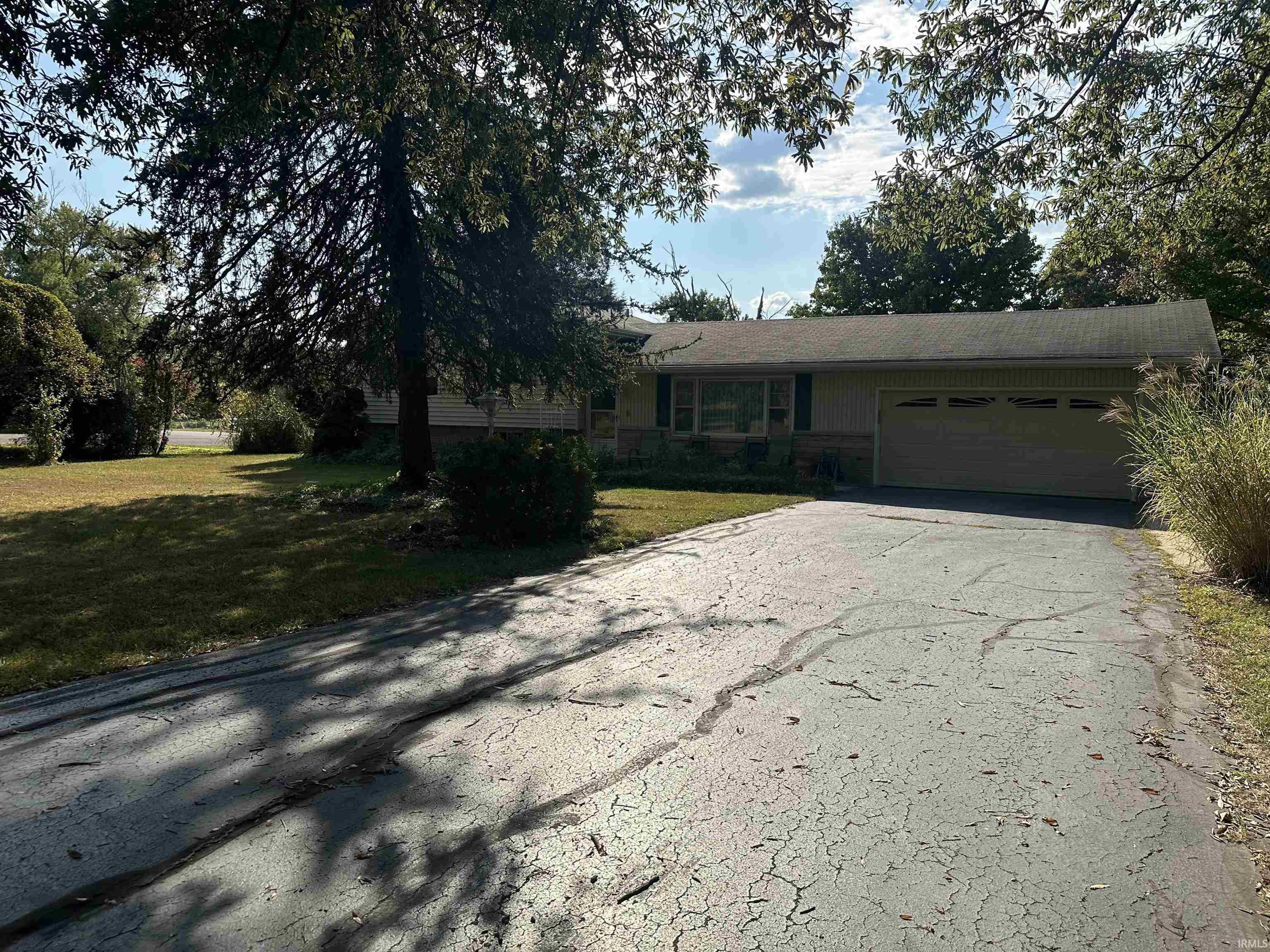 3809 N Sugar Lane Bloomington IN 47404