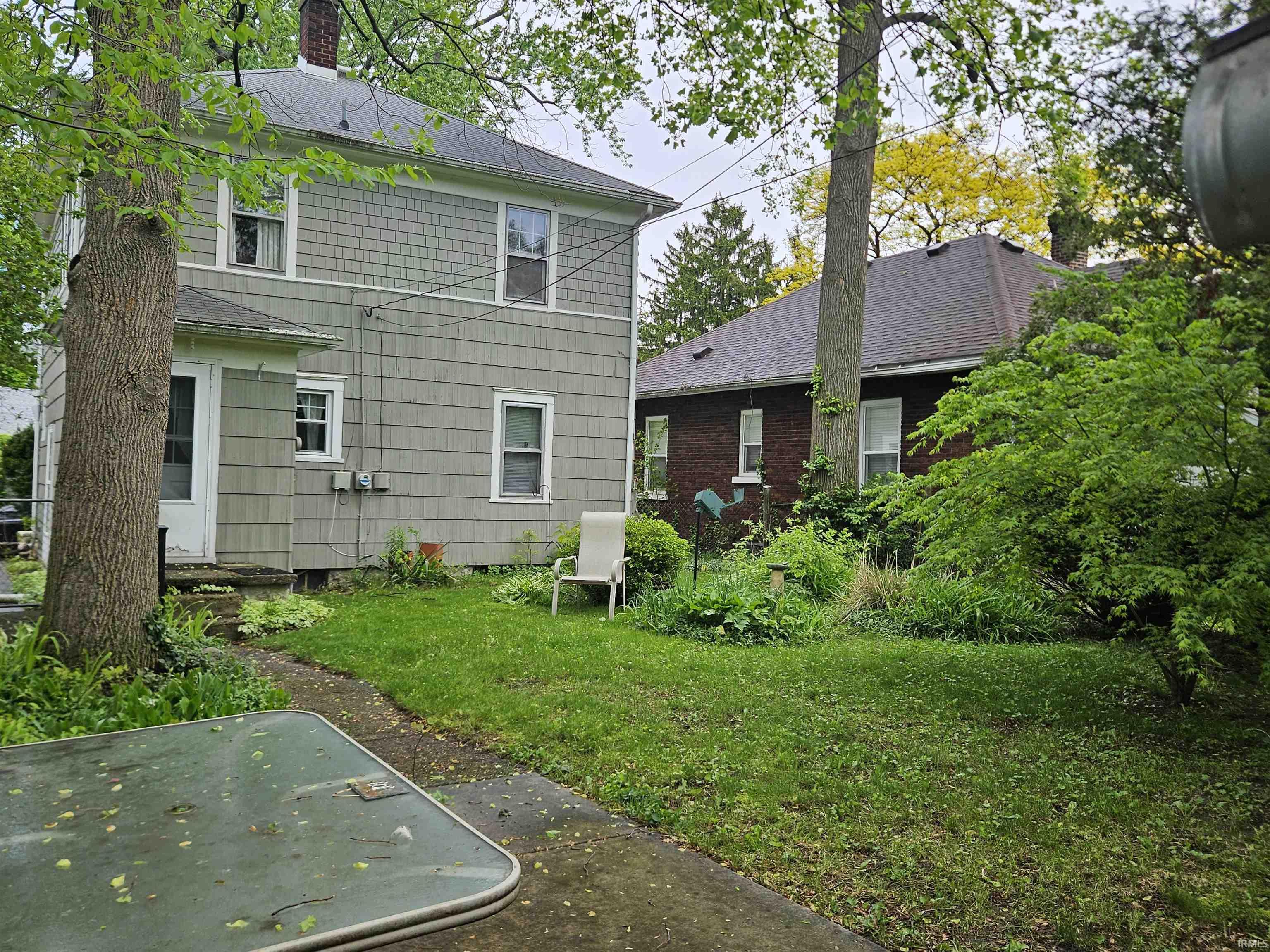 926 E Victoria Street South Bend IN 46614