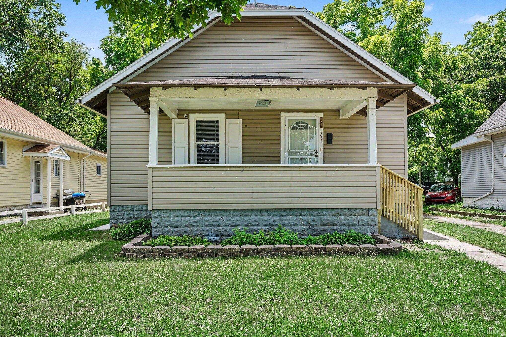 353 W Indiana Avenue Elkhart IN 46613