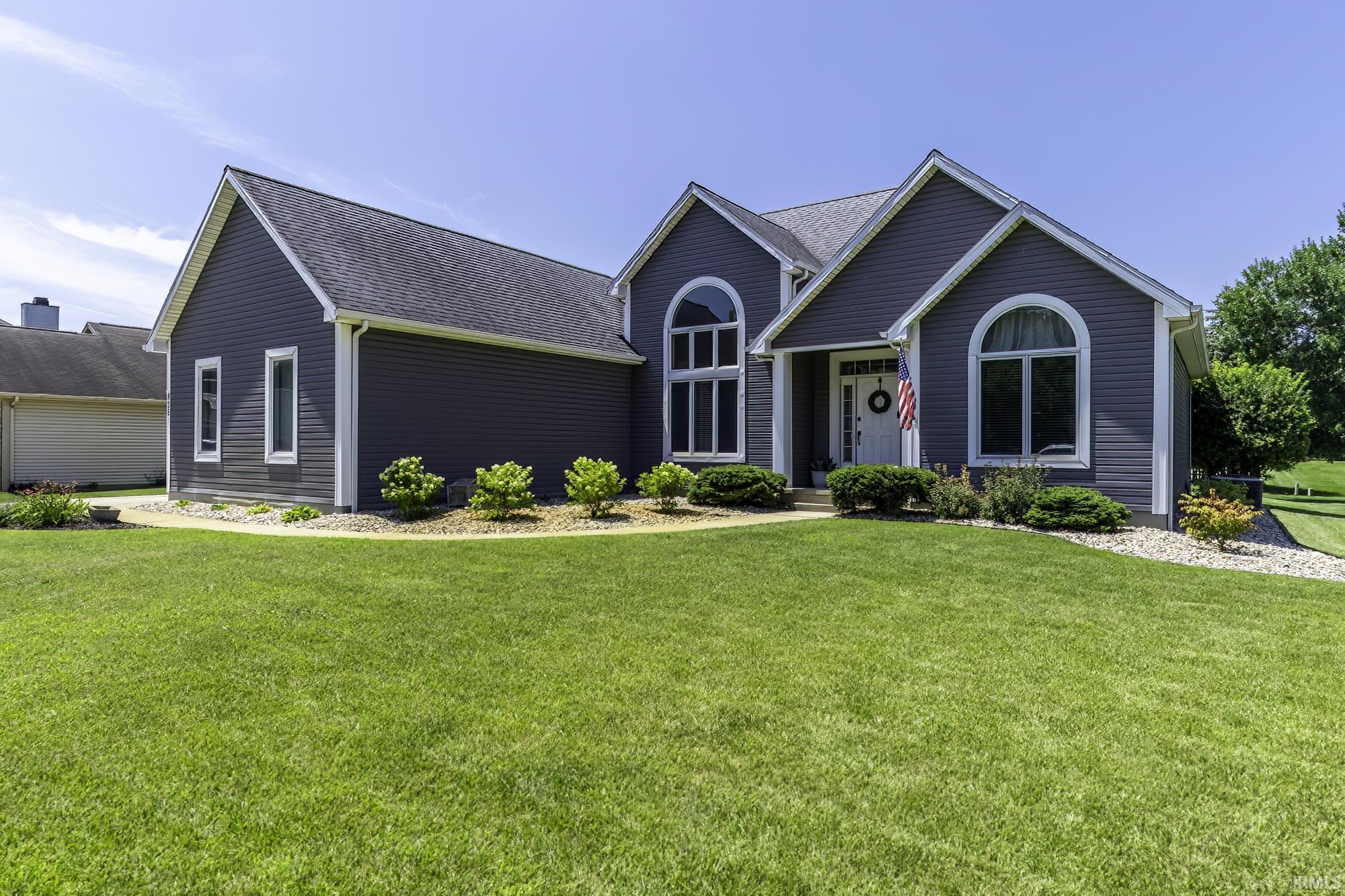 825 Lydia Drive Warsaw IN 46582