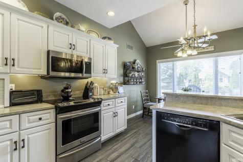 825 Lydia Drive Warsaw IN 46582