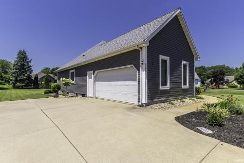 825 Lydia Drive Warsaw IN 46582