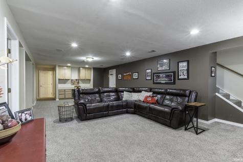 825 Lydia Drive Warsaw IN 46582