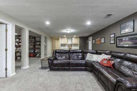 825 Lydia Drive Warsaw IN 46582