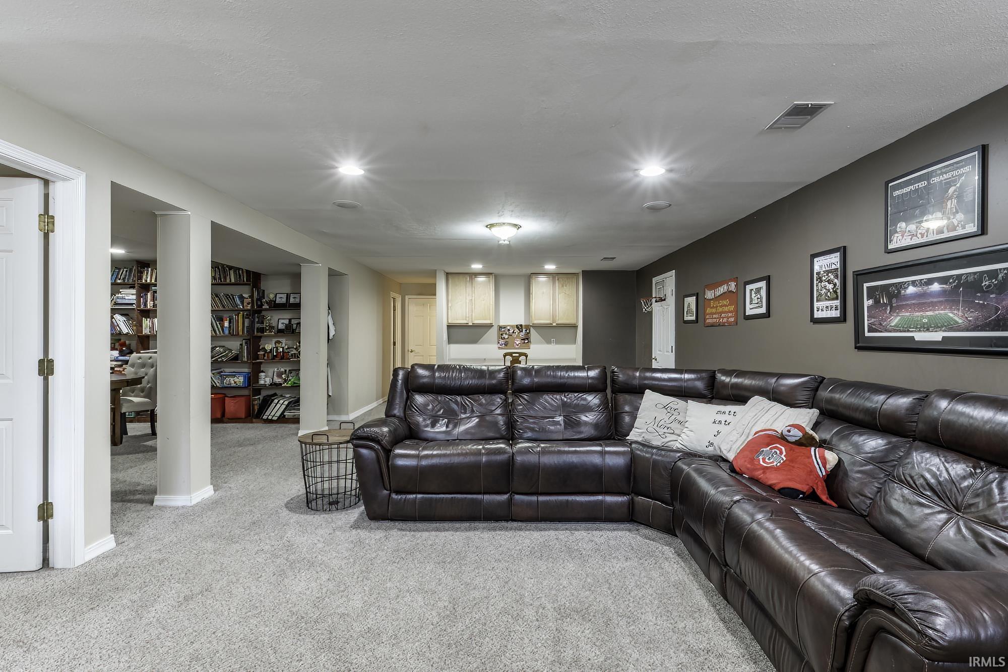 825 Lydia Drive Warsaw IN 46582