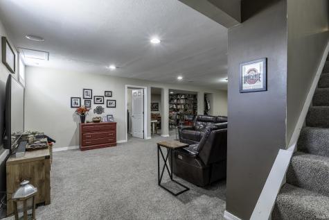 825 Lydia Drive Warsaw IN 46582