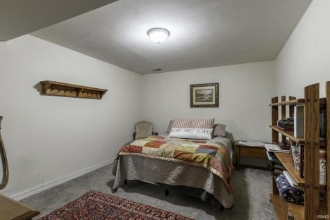 825 Lydia Drive Warsaw IN 46582