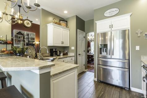 825 Lydia Drive Warsaw IN 46582