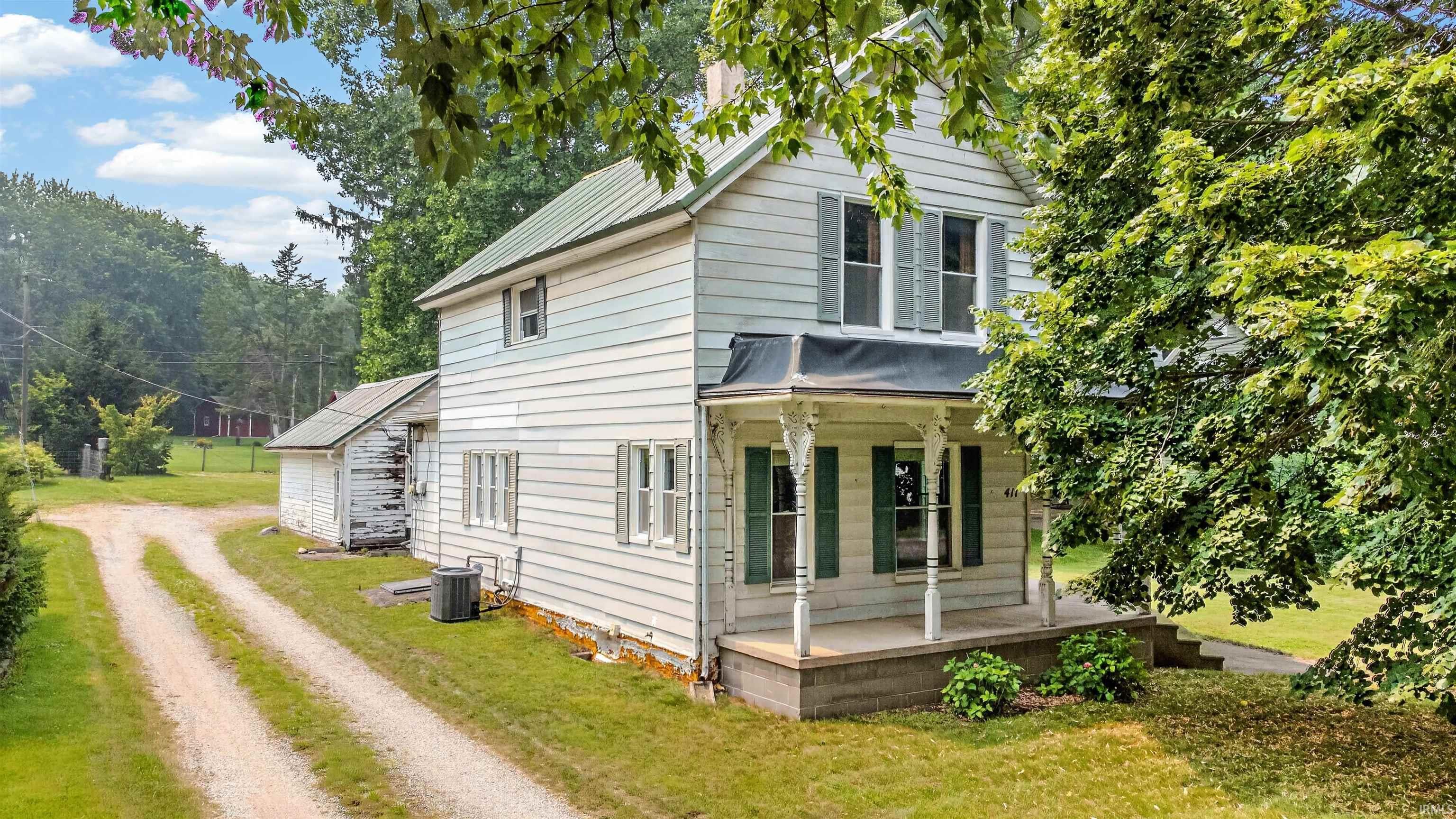 411 S Main Street Middlebury IN 46540