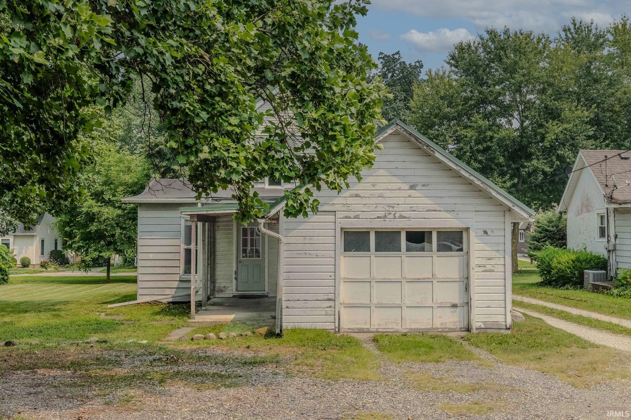 411 S Main Street Middlebury IN 46540