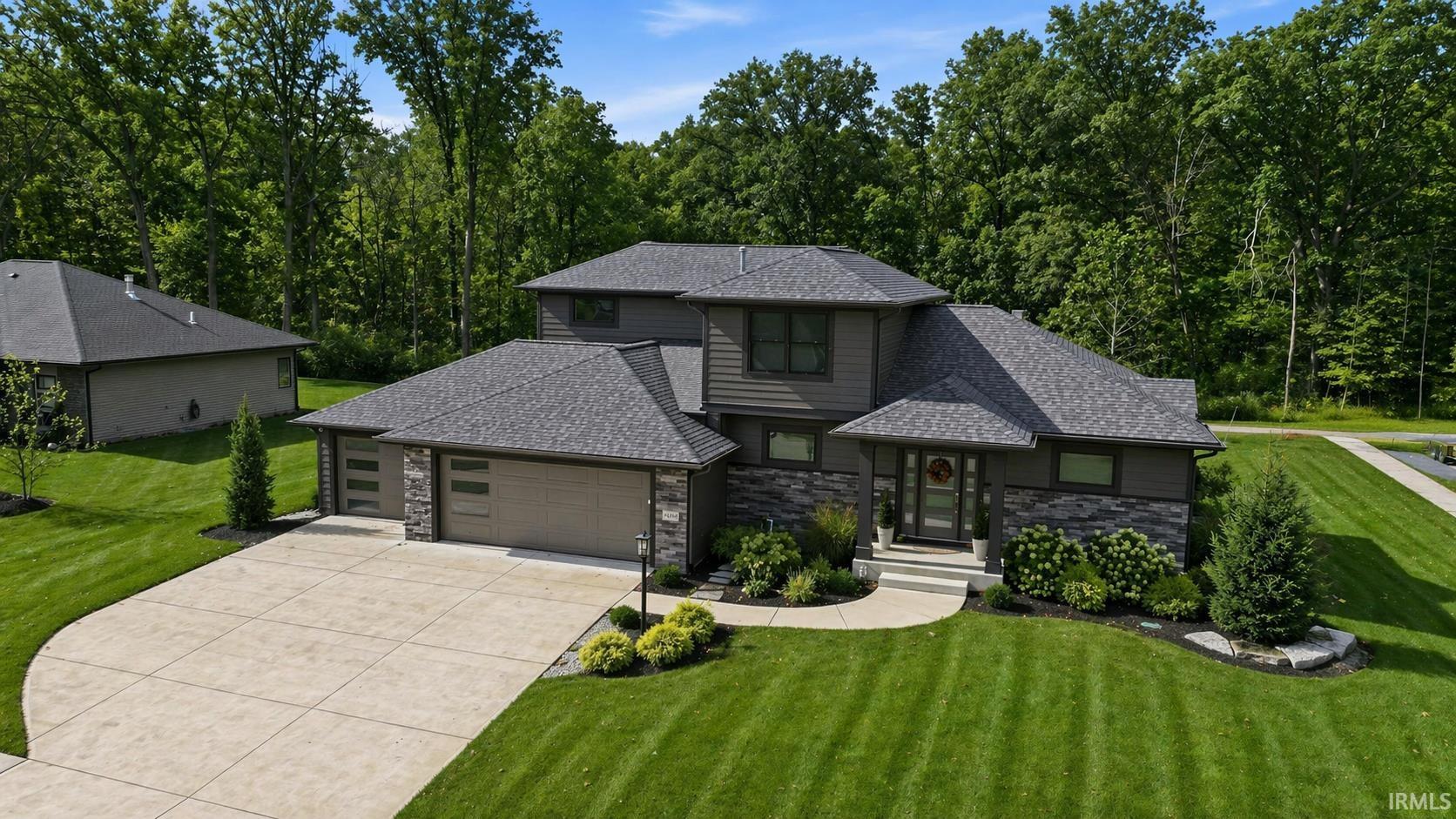 14379 Whisper Rock Boulevard Fort Wayne IN 46845