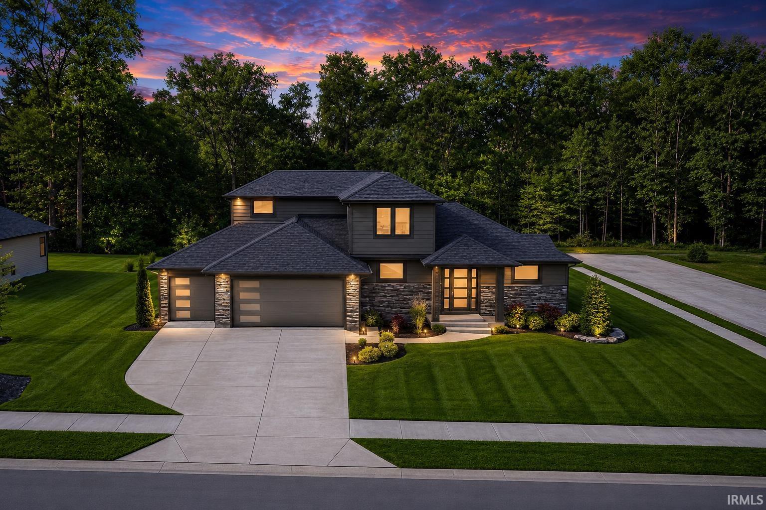 14379 Whisper Rock Boulevard Fort Wayne IN 46845
