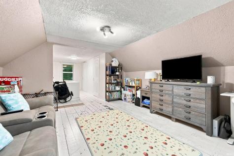 1610 Cherokee Road Fort Wayne IN 46808
