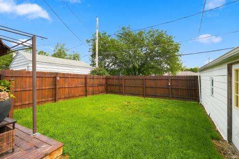 1610 Cherokee Road Fort Wayne IN 46808