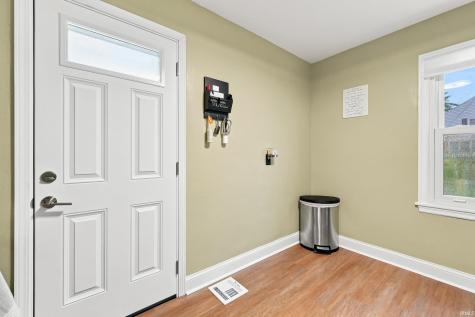 1610 Cherokee Road Fort Wayne IN 46808