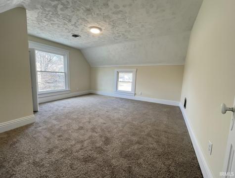 311 N Mill Street Veedersburg IN 47987