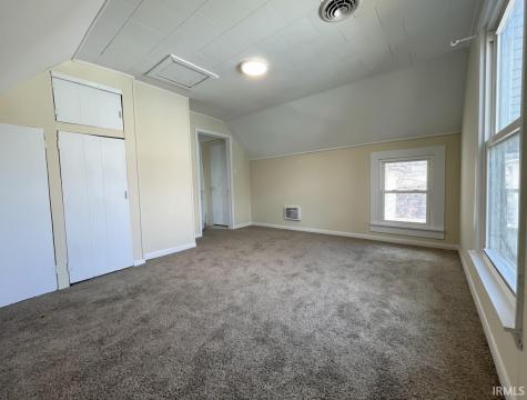 311 N Mill Street Veedersburg IN 47987